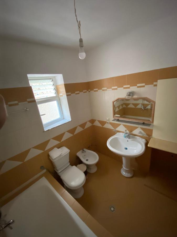 Elti Apartment Sarandë Exteriör bild