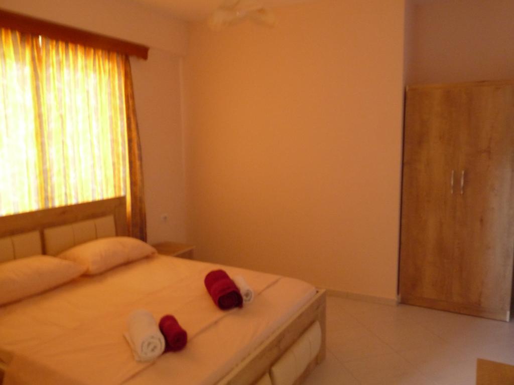 Elti Apartment Sarandë Exteriör bild
