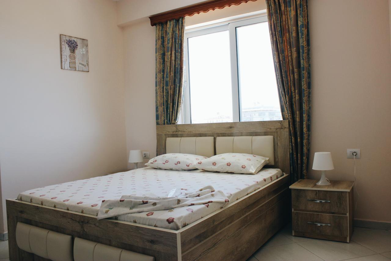 Elti Apartment Sarandë Exteriör bild