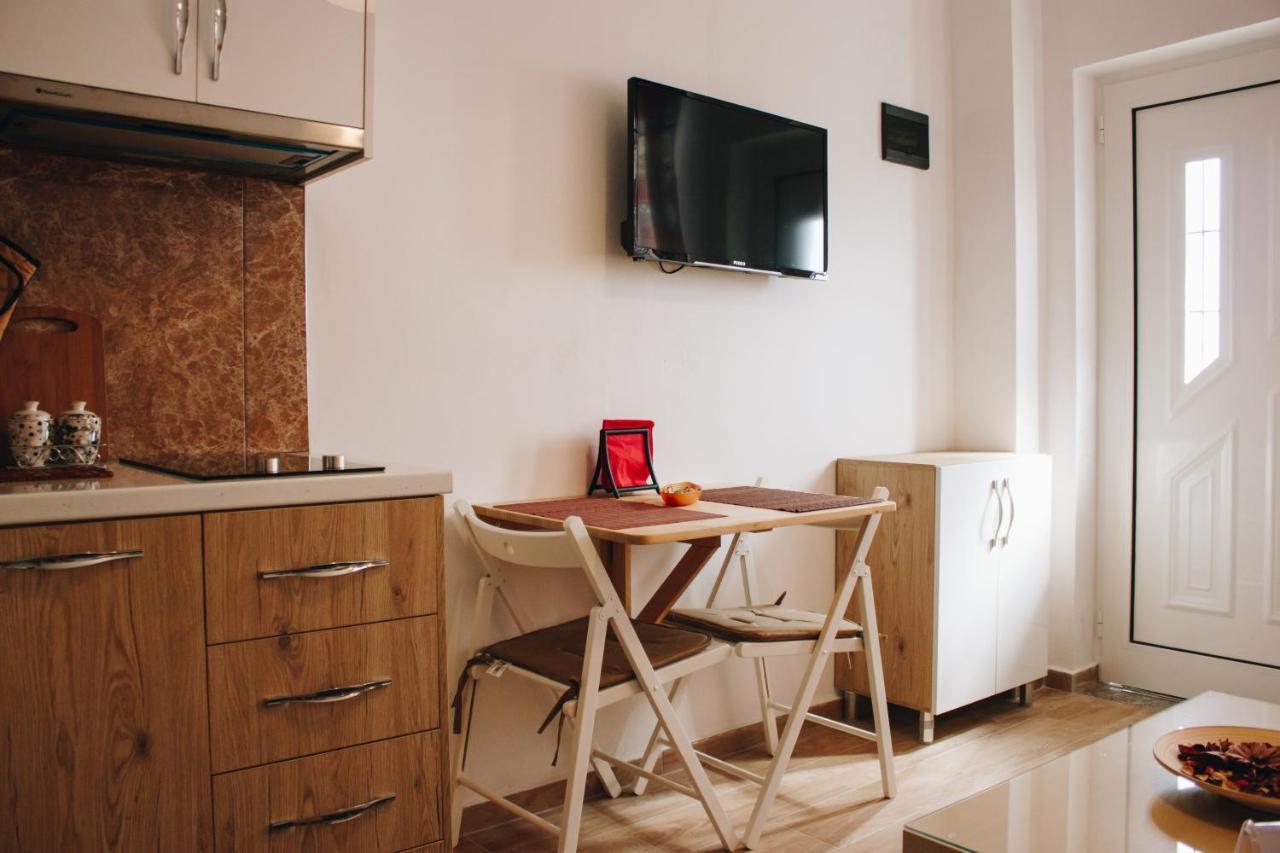 Elti Apartment Sarandë Exteriör bild