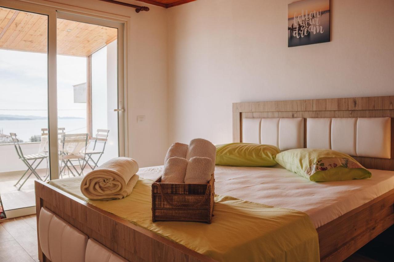 Elti Apartment Sarandë Exteriör bild